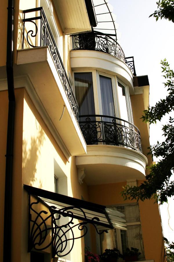 Luxury Private House In City Center Veliko Tărnovo Esterno foto