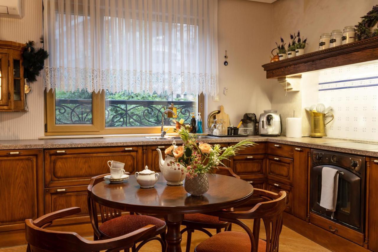Luxury Private House In City Center Veliko Tărnovo Esterno foto