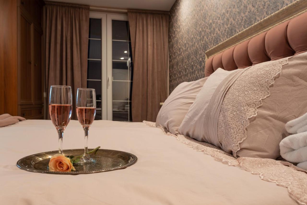 Luxury Private House In City Center Veliko Tărnovo Esterno foto