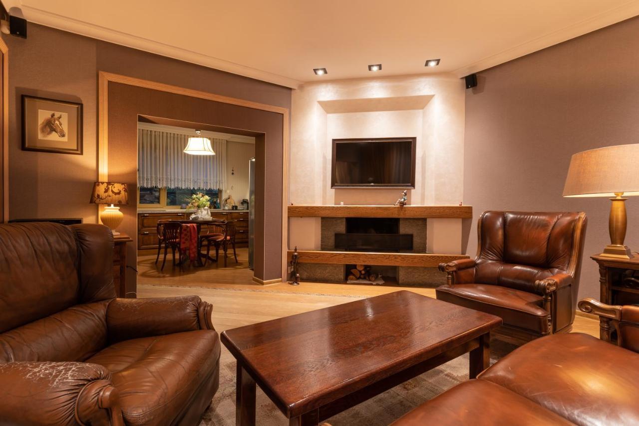 Luxury Private House In City Center Veliko Tărnovo Esterno foto