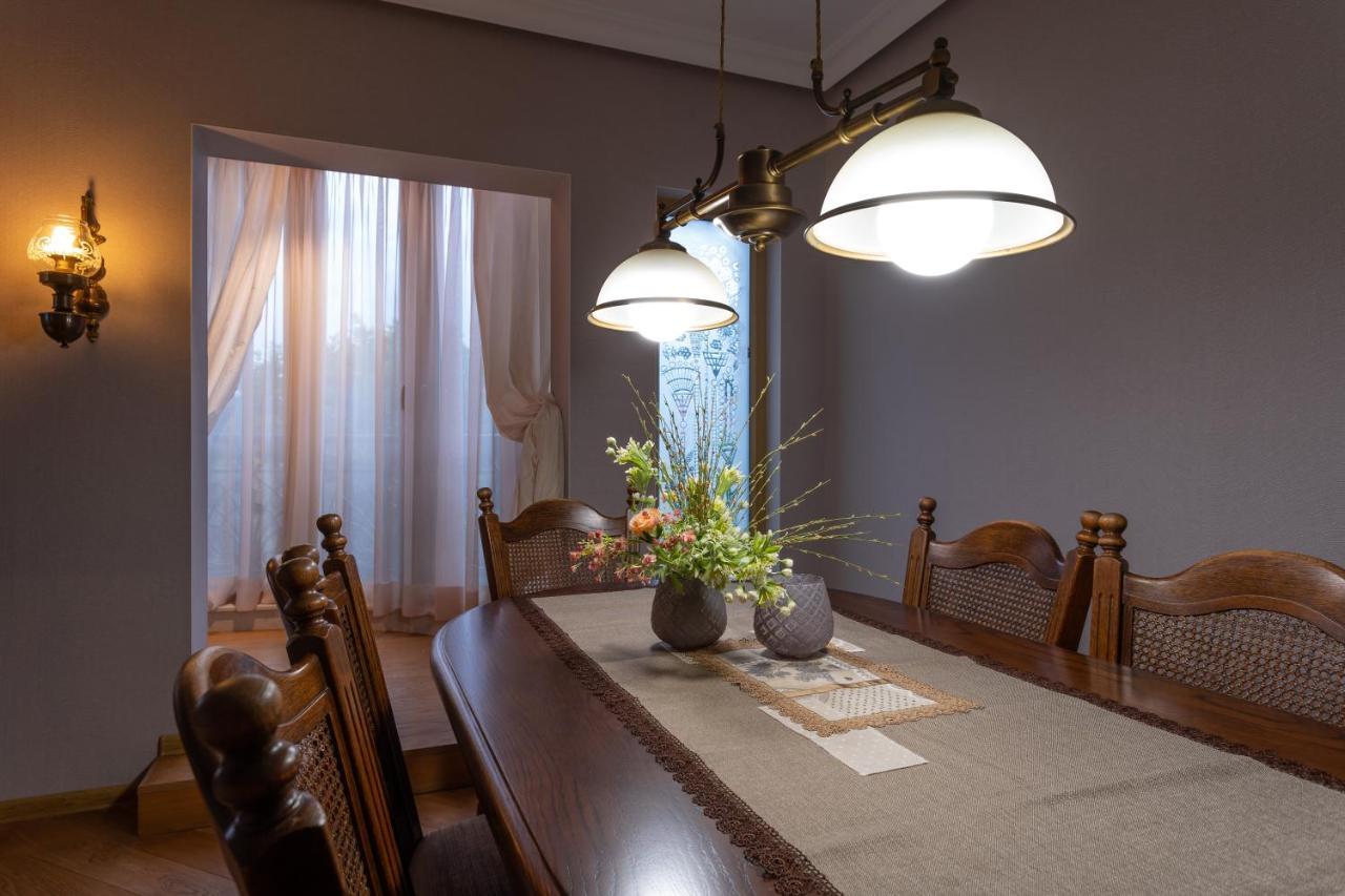 Luxury Private House In City Center Veliko Tărnovo Esterno foto